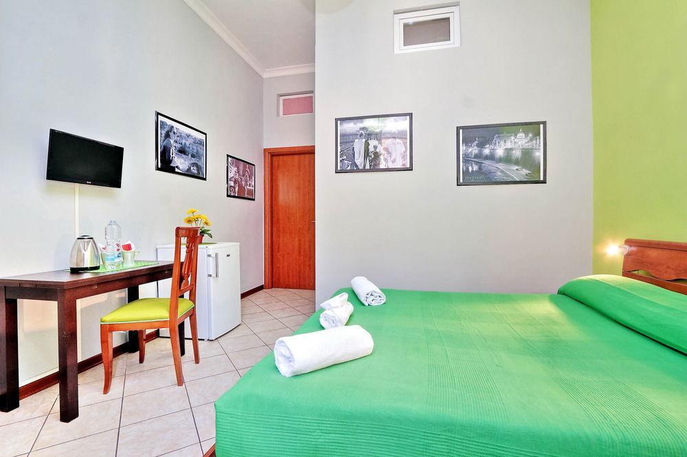 Lucky Domus Rooms Rome Luaran gambar