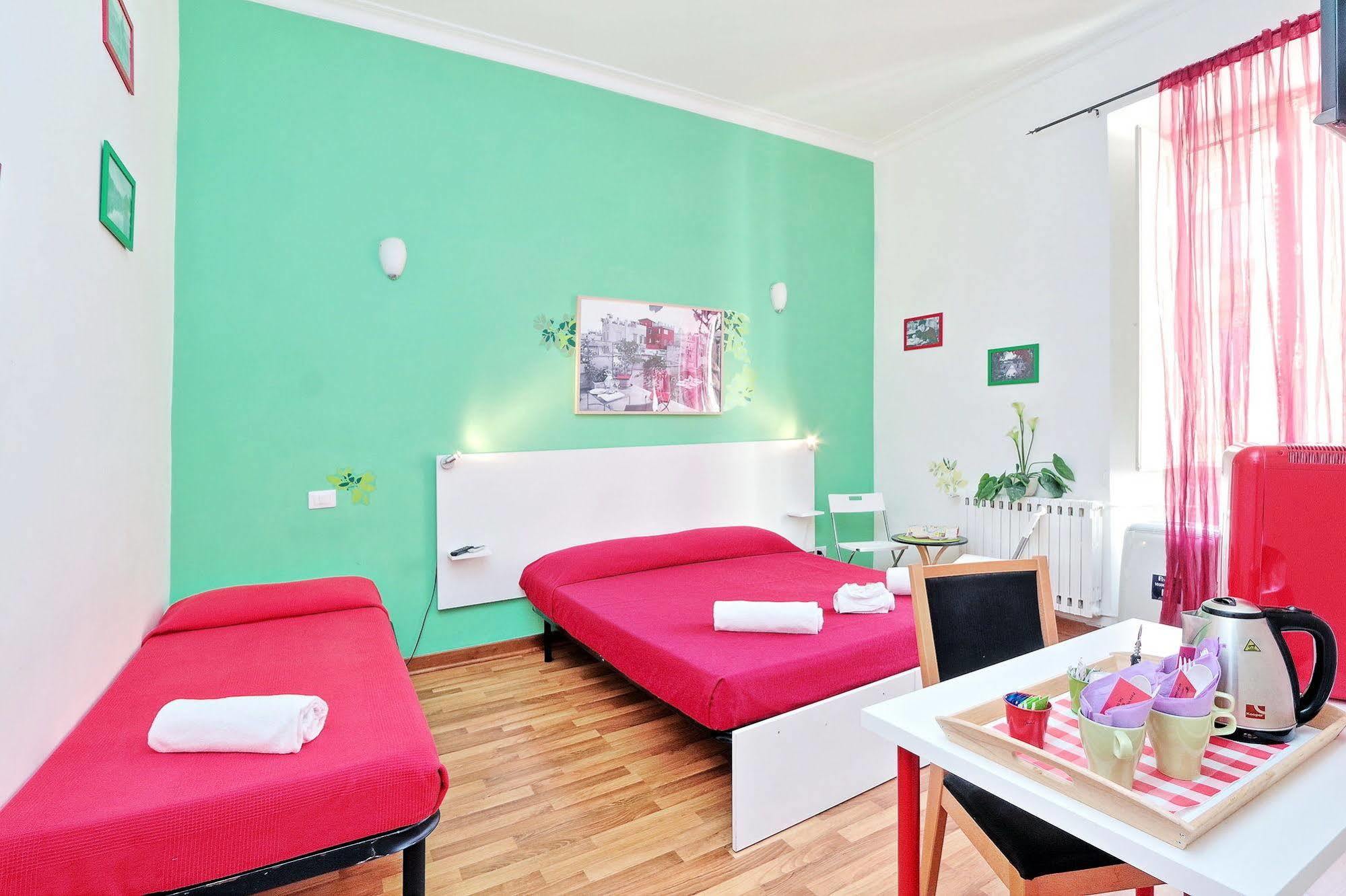 Lucky Domus Rooms Rome Luaran gambar